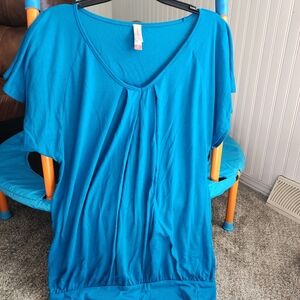 No Boundaries Teal Short Sleeve Women's Top